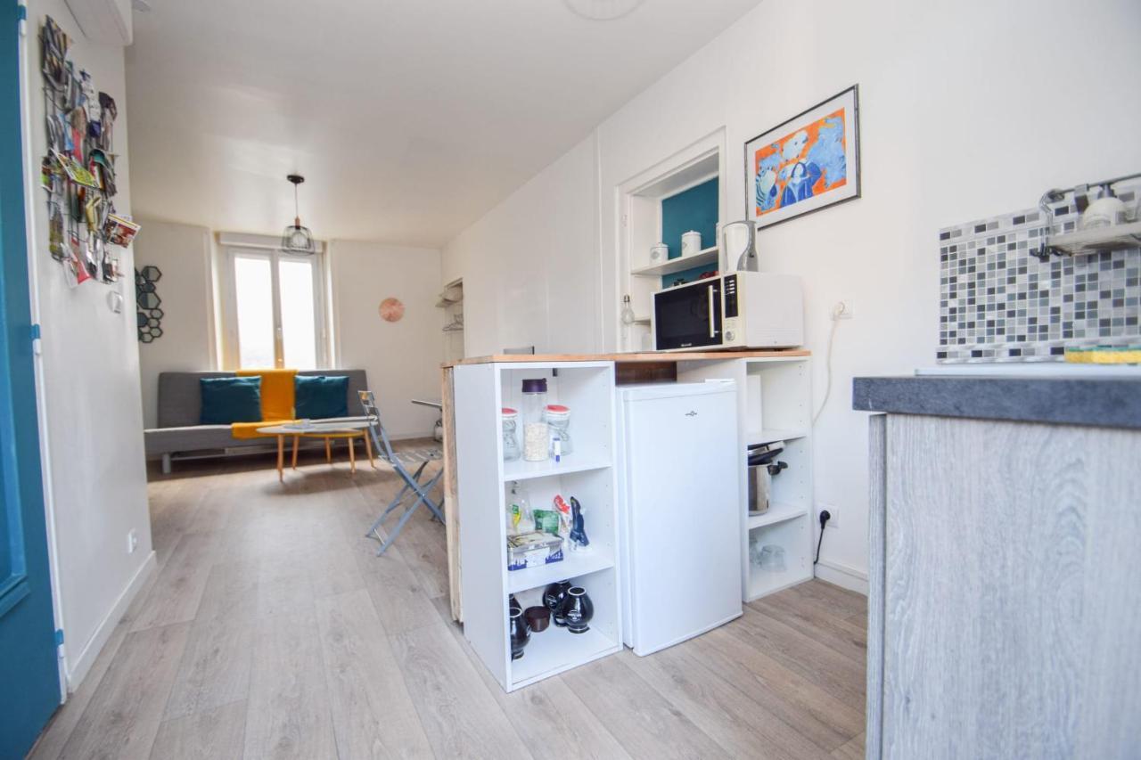 Grand studio au coeur de Dinard à 1min du marché et 6min plage de l'Écluse Apartamento Exterior foto
