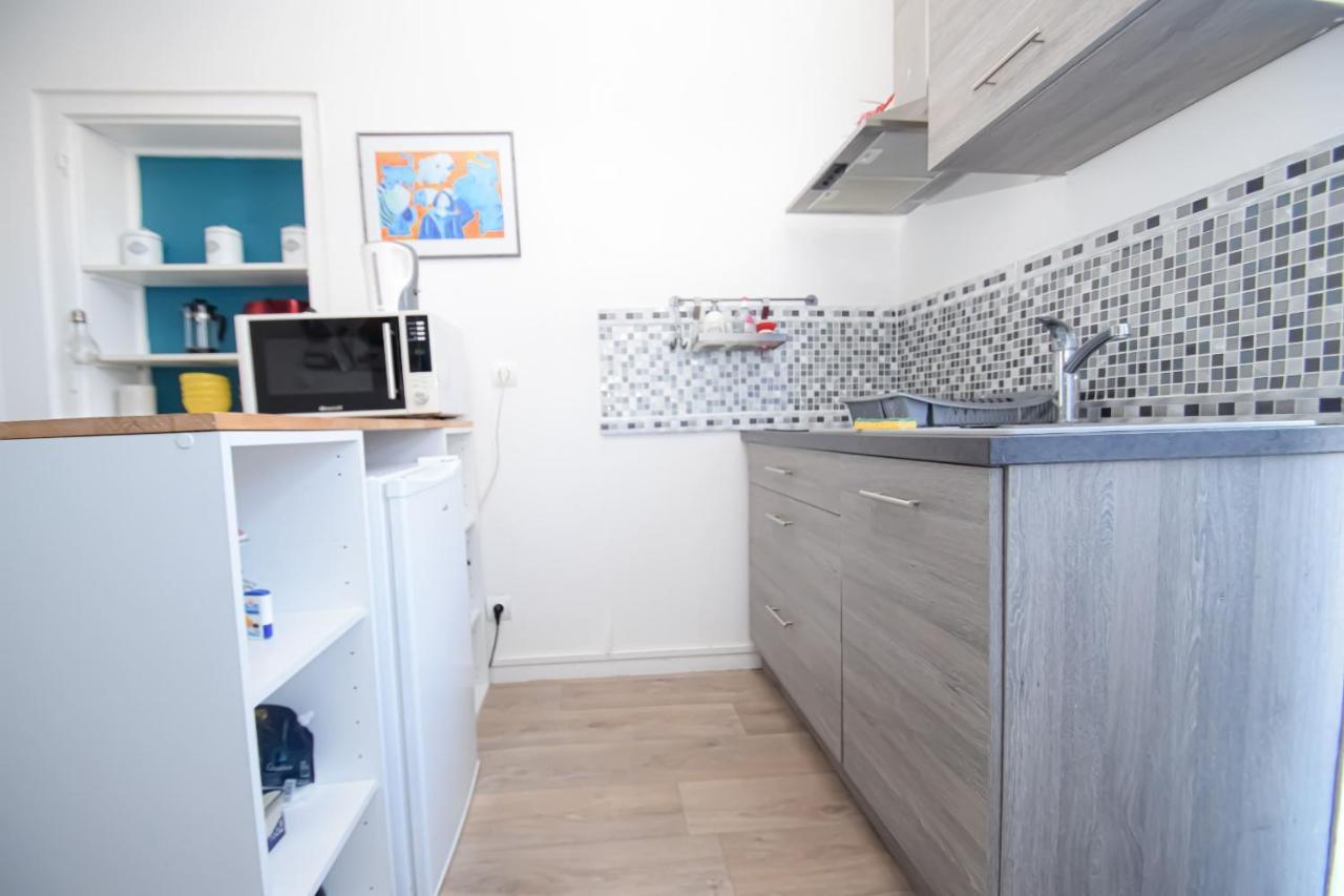 Grand studio au coeur de Dinard à 1min du marché et 6min plage de l'Écluse Apartamento Exterior foto