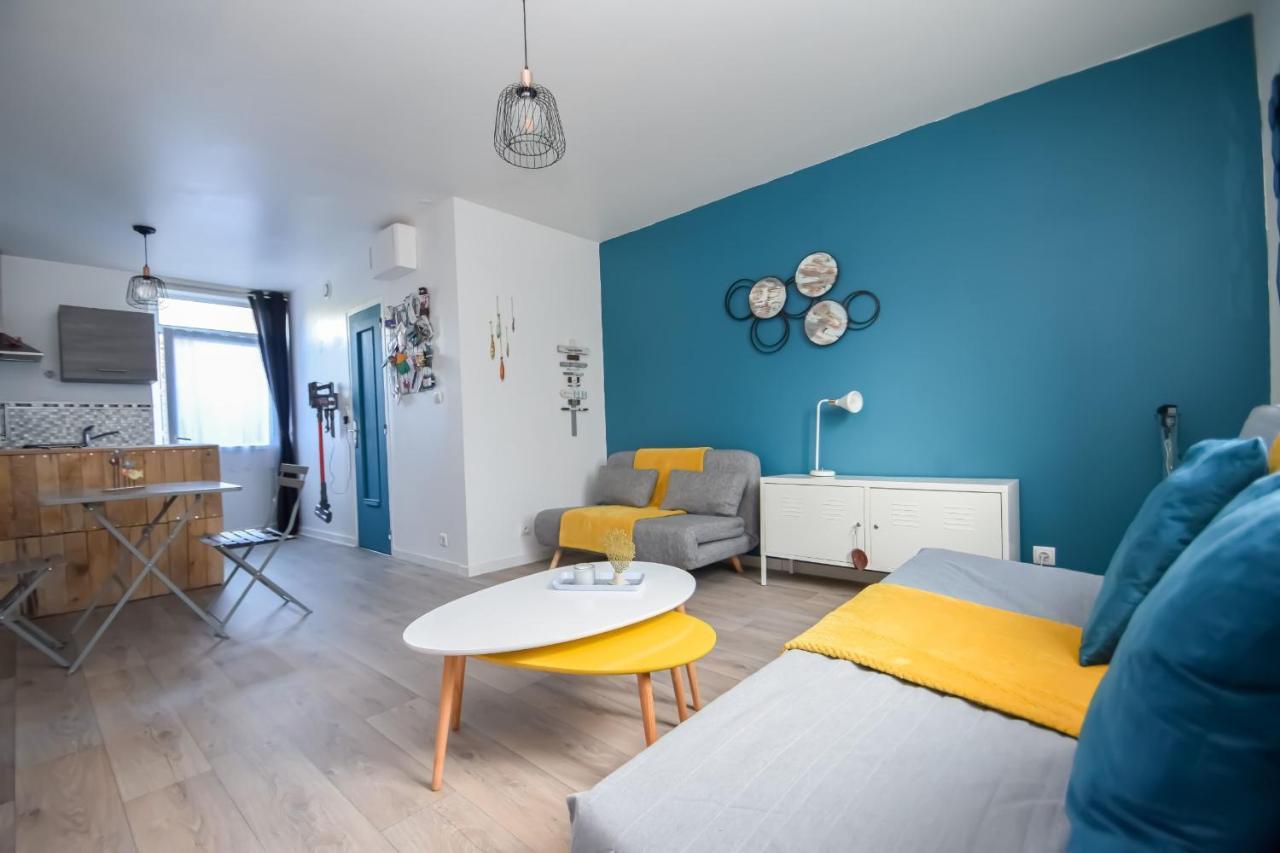 Grand studio au coeur de Dinard à 1min du marché et 6min plage de l'Écluse Apartamento Exterior foto