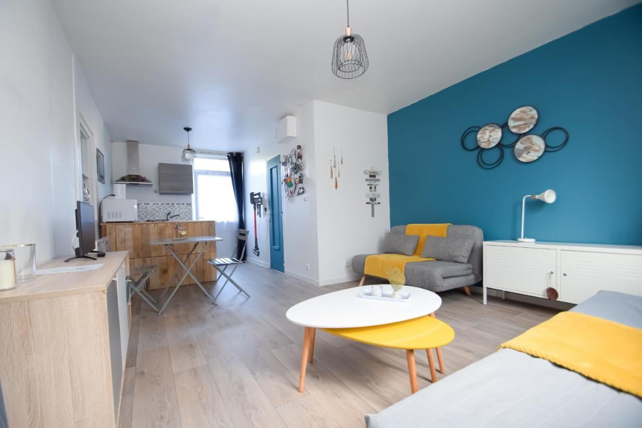 Grand studio au coeur de Dinard à 1min du marché et 6min plage de l'Écluse Apartamento Exterior foto